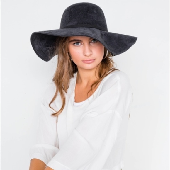 MODA ME COUTURE Accessories - CITY DOLLZ Suede Floppy Hat - Black